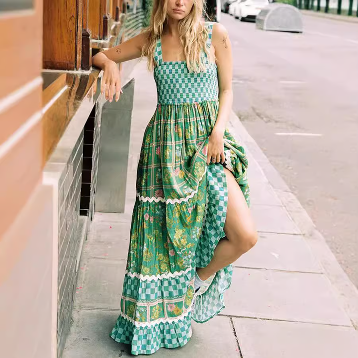 Joan - Summer Gradient Flowy Maxi Dress