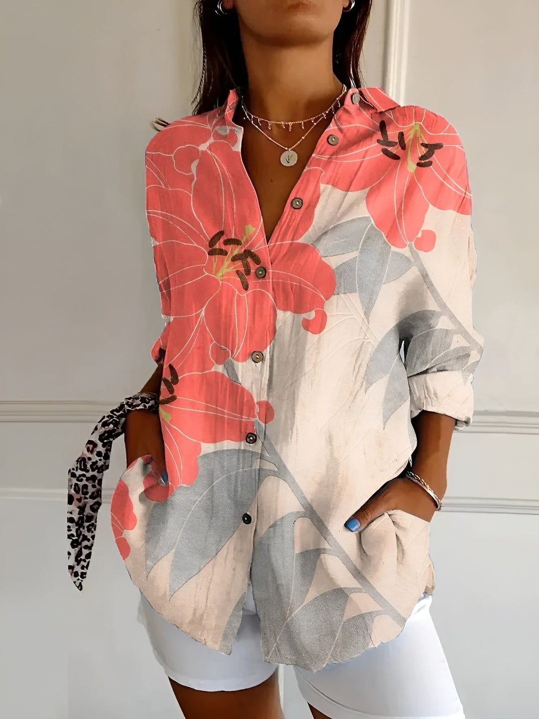 Eveline - Comfortable Blouse